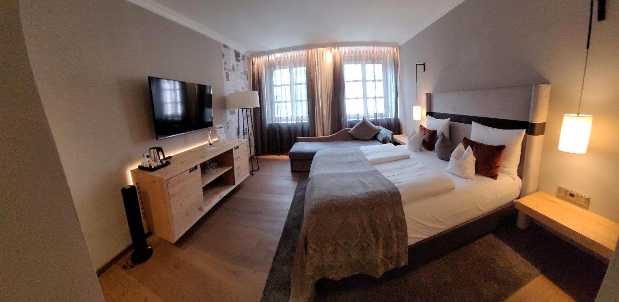 Hotel Goldene Sonne Landshut Dış mekan fotoğraf